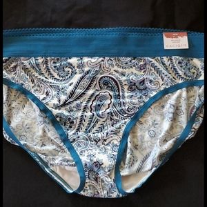 LANE BRYANT NO SHOW PAISLEY HIPSTER PANTY